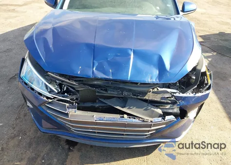 2019 Hyundai Elantra Value Edition z USA, uszkodzony, nr VIN 5NPD84LFXKH465795